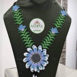 Collar Mostacilla Flores